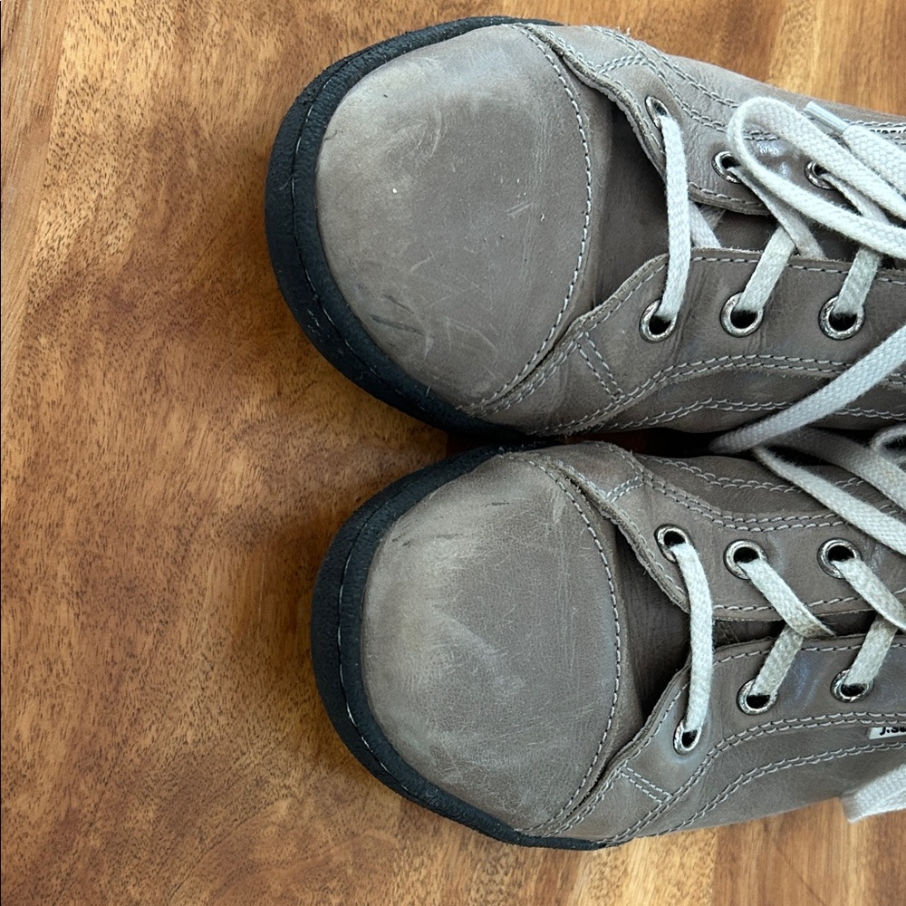 Josef Seibel Taupe Lace-Up Shoes - Picture 3 of 7